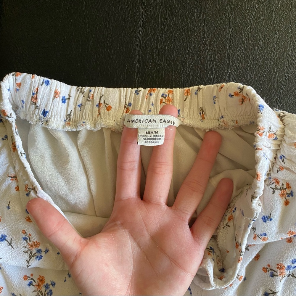 AMERICAN EAGLE Floral Button-Up Silt Midi Skirt Size Medium - Picture 7 of 8
